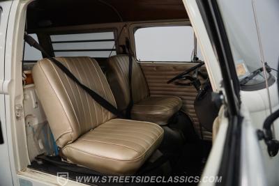 1968 Volkswagen Type 2 Westfalia Campmobile