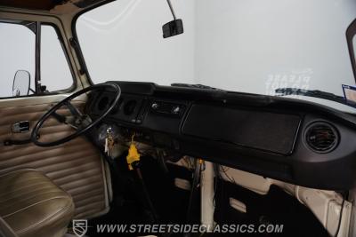 1968 Volkswagen Type 2 Westfalia Campmobile