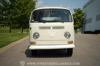1968 Volkswagen Type 2 Westfalia Campmobile