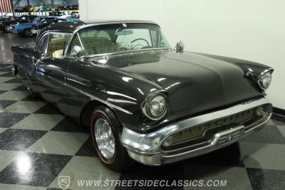 1957 Oldsmobile Super 88