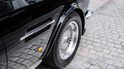 1987 Aston Martin V8 Vantage X-Pack