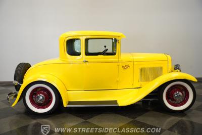 1931 Ford 5-Window Coupe