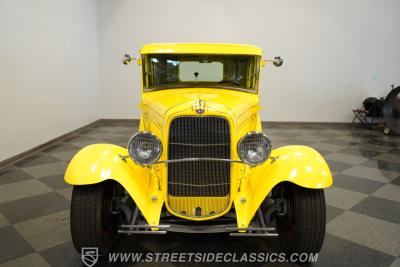 1931 Ford 5-Window Coupe