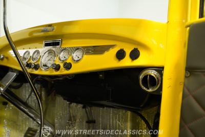 1931 Ford 5-Window Coupe