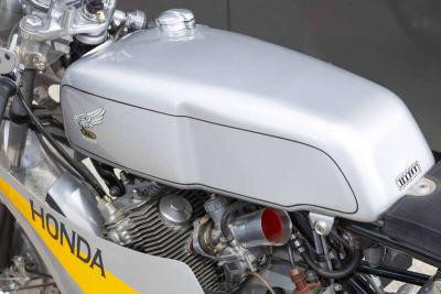 1964 Honda SUPER HAWK CB77E