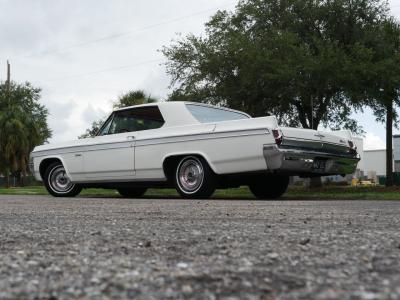 1963 Oldsmobile Starfire