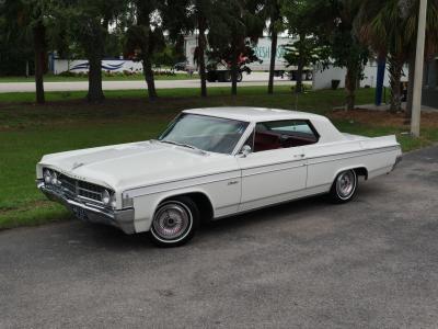 1963 Oldsmobile Starfire