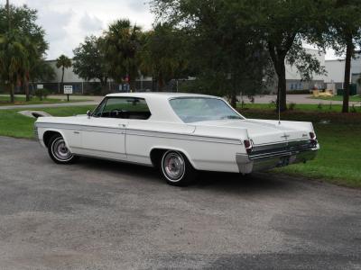 1963 Oldsmobile Starfire