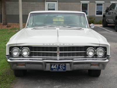1963 Oldsmobile Starfire