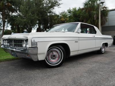 1963 Oldsmobile Starfire