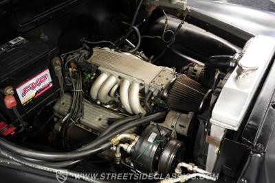 1952 Chevrolet 3100 5 Window Restomod