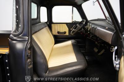 1952 Chevrolet 3100 5 Window Restomod