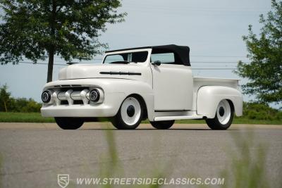 1952 Ford F-1 Roadster Pickup