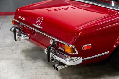 1970 Mercedes - Benz 280 SL Pagoda