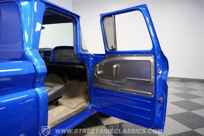 1963 Chevrolet C10 Fleetside Restomod