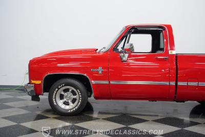 1986 Chevrolet C10 LS Restomod