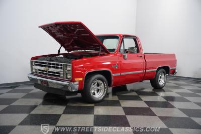 1986 Chevrolet C10 LS Restomod