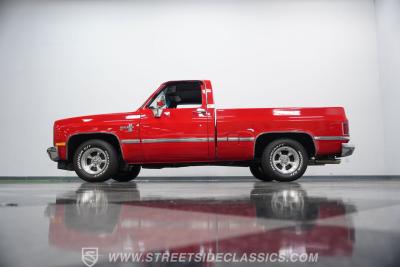 1986 Chevrolet C10 LS Restomod