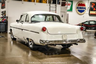 1954 Ford Crestline Skyliner