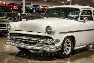 1954 Ford Crestline Skyliner