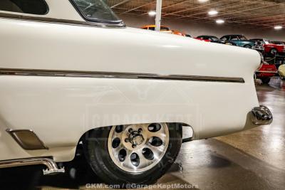 1954 Ford Crestline Skyliner