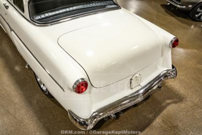1954 Ford Crestline Skyliner