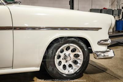 1954 Ford Crestline Skyliner