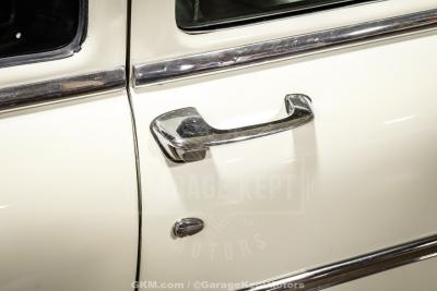 1954 Ford Crestline Skyliner