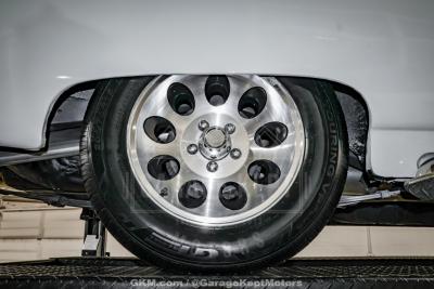 1954 Ford Crestline Skyliner