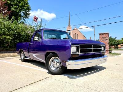 1987 Dodge D100