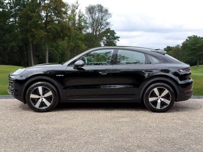 2024 Porsche 3.0 V6 E-Hybrid 25.9kWh TiptronicS 4WD Euro 6 (s/s) 5dr