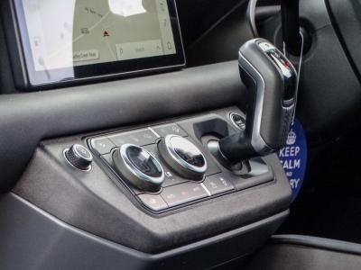 2023 Land Rover 3.0 D300 MHEV X-Dynamic SE Auto 4WD Euro 6 (s/s) 5dr