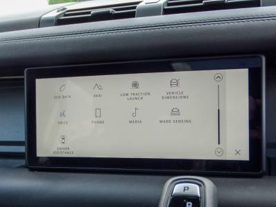 2023 Land Rover 3.0 D300 MHEV X-Dynamic SE Auto 4WD Euro 6 (s/s) 5dr