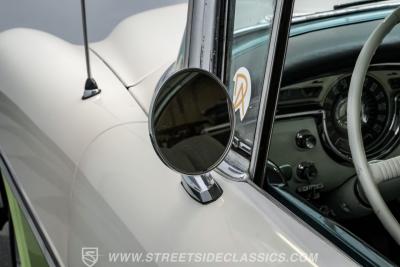 1955 Oldsmobile Deluxe 88 Holiday Coupe