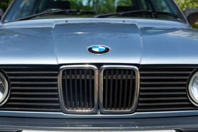 1990 BMW 325i