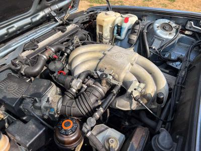 1990 BMW 325i