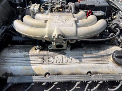 1990 BMW 325i