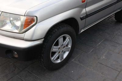 2003 Mitsubishi SHOGUN