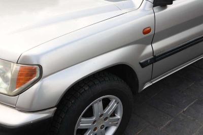2003 Mitsubishi SHOGUN