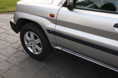 2003 Mitsubishi SHOGUN