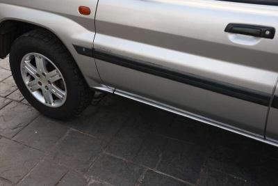 2003 Mitsubishi SHOGUN