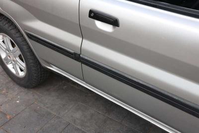 2003 Mitsubishi SHOGUN
