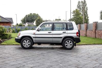 2003 Mitsubishi SHOGUN
