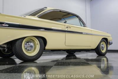 1961 Chevrolet Impala Bubble Top