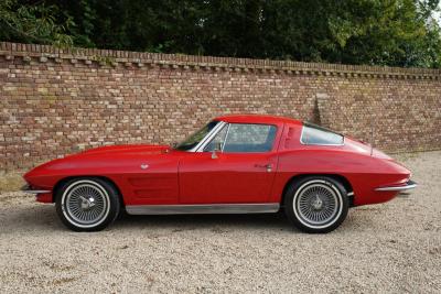 1963 Chevrolet Corvette C2 Sting Ray Split Window &ldquo;One year only&rdquo;