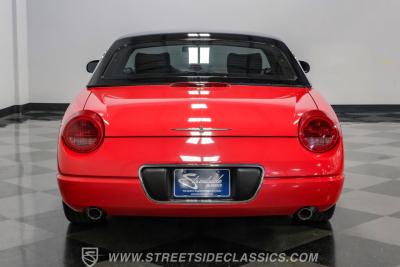 2004 Ford Thunderbird Deluxe