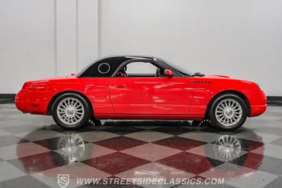 2004 Ford Thunderbird Deluxe