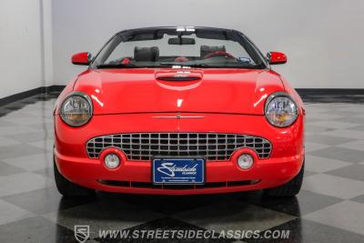 2004 Ford Thunderbird Deluxe