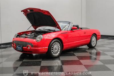 2004 Ford Thunderbird Deluxe