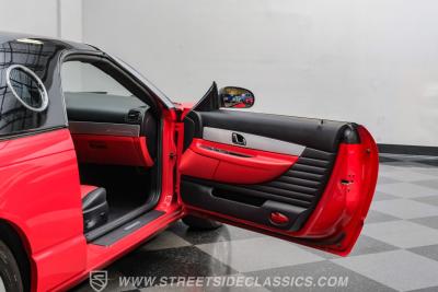 2004 Ford Thunderbird Deluxe